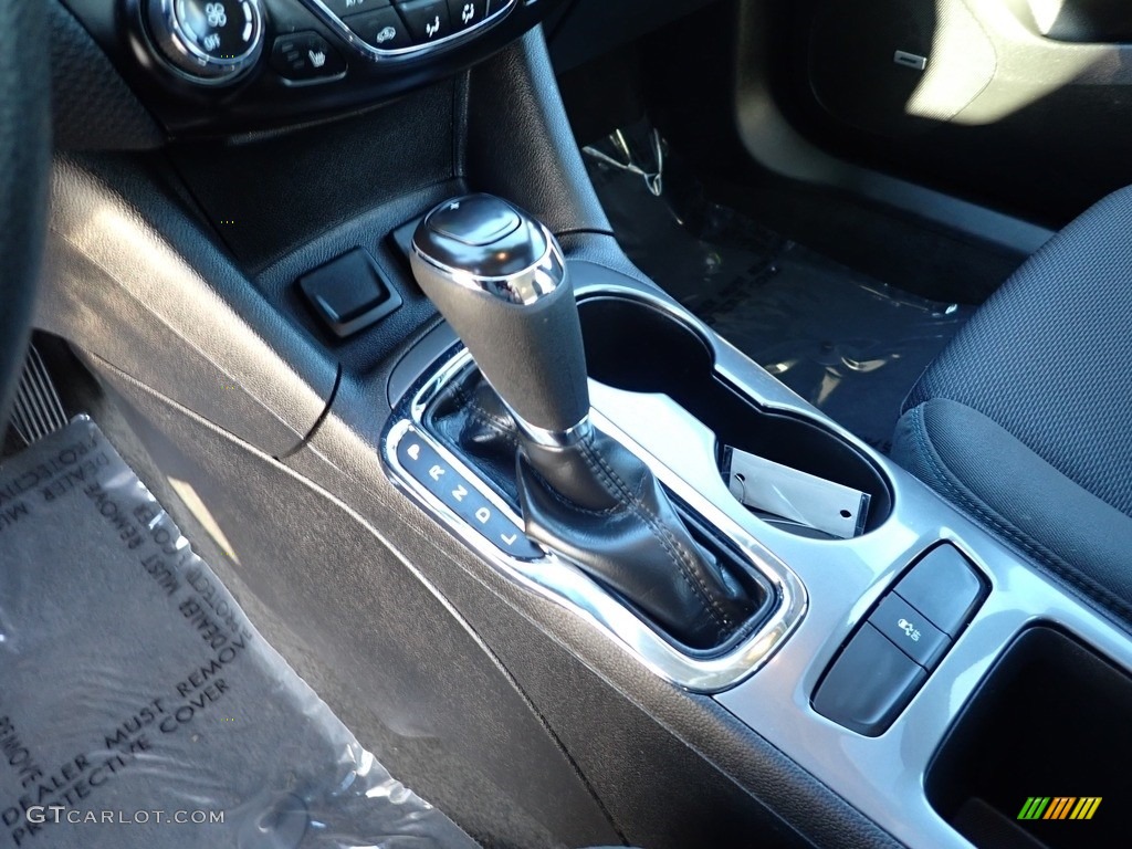 2017 Cruze LT - Mosaic Black Metallic / Jet Black photo #26