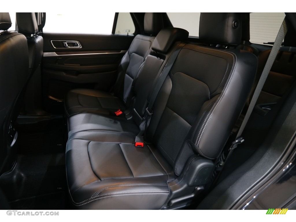 2019 Explorer Limited 4WD - Agate Black / Medium Black photo #18