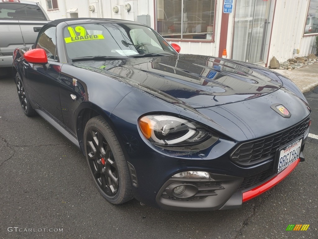2019 Fiat 124 Spider Abarth Roadster Exterior Photos
