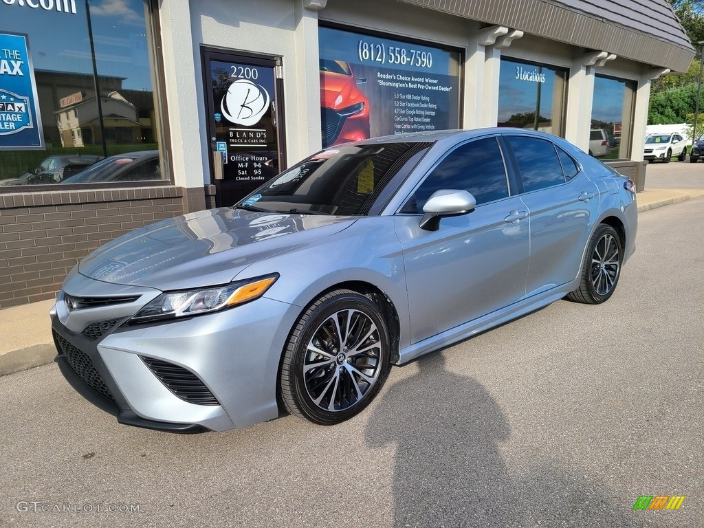2019 Camry SE - Celestial Silver Metallic / Black photo #2