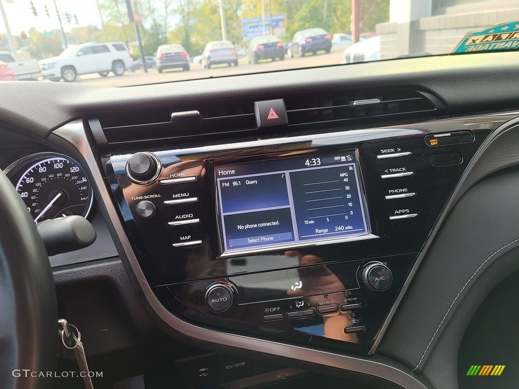 2019 Camry SE - Celestial Silver Metallic / Black photo #16