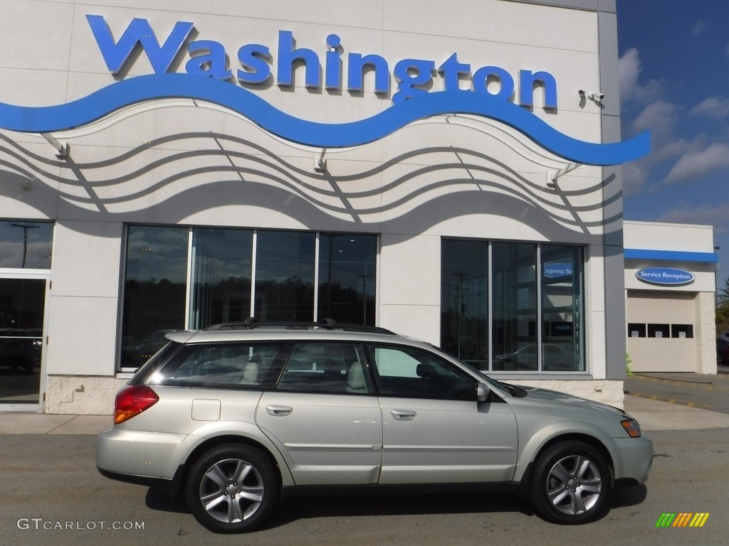 2005 Outback 3.0 R L.L. Bean Edition Wagon - Champagne Gold Opal / Taupe photo #2
