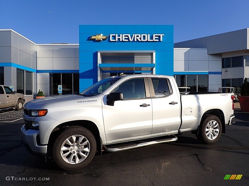 2019 Silverado 1500 Custom Double Cab 4WD - Silver Ice Metallic / Jet Black photo #1