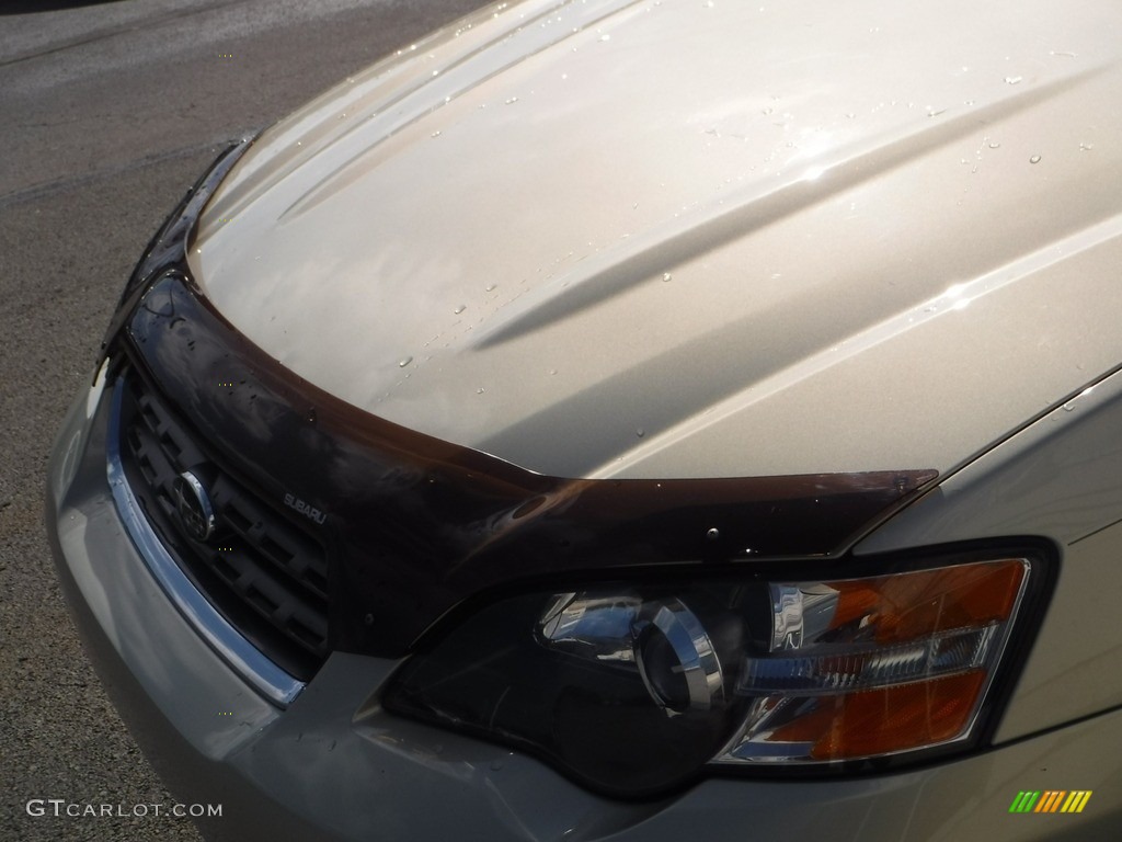 2005 Outback 3.0 R L.L. Bean Edition Wagon - Champagne Gold Opal / Taupe photo #7