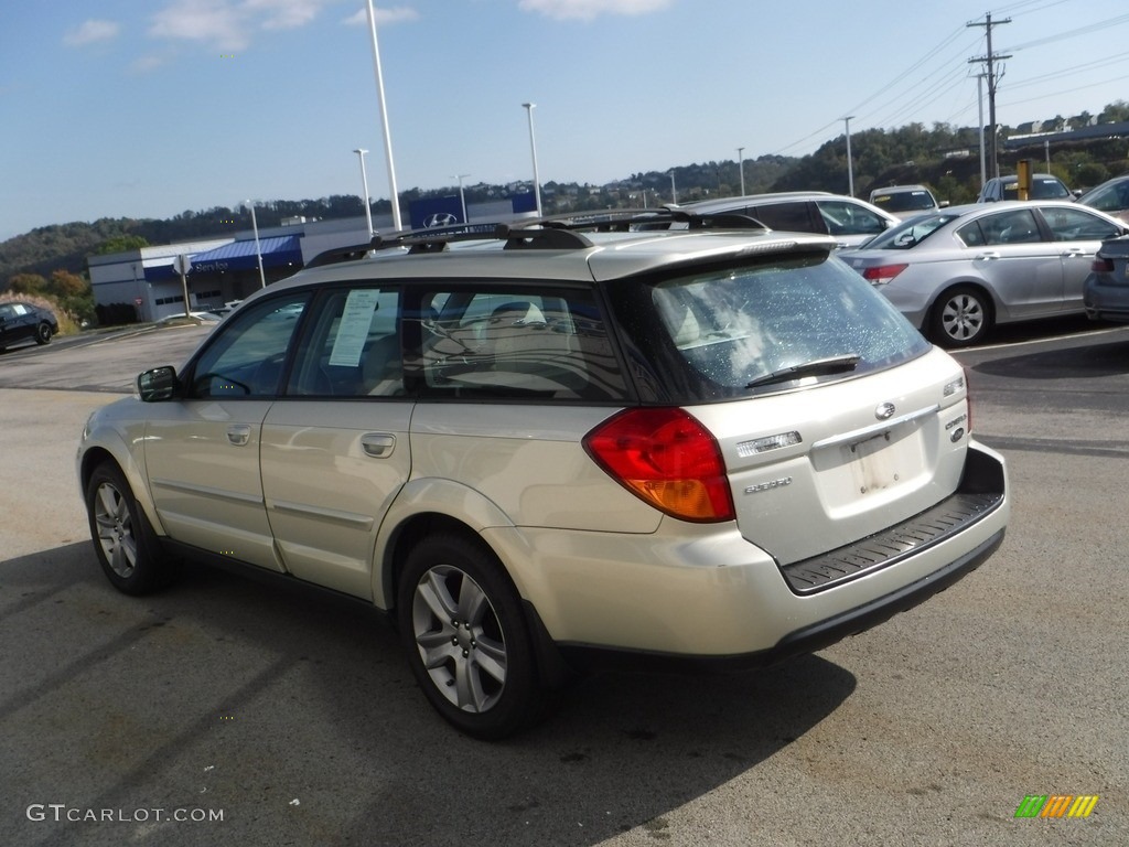 2005 Outback 3.0 R L.L. Bean Edition Wagon - Champagne Gold Opal / Taupe photo #9