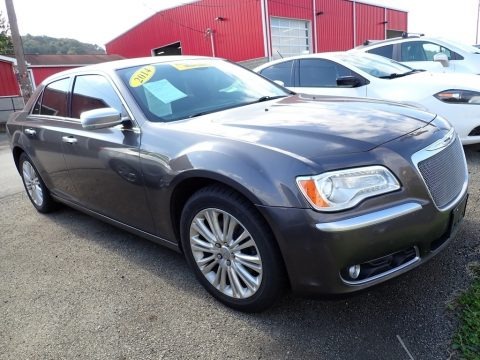 2014 Chrysler 300 John Varvatos Luxury Edition AWD Data, Info and Specs