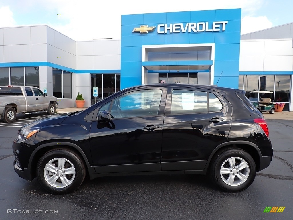 Mosaic Black Metallic 2019 Chevrolet Trax LS Exterior Photo #143097838