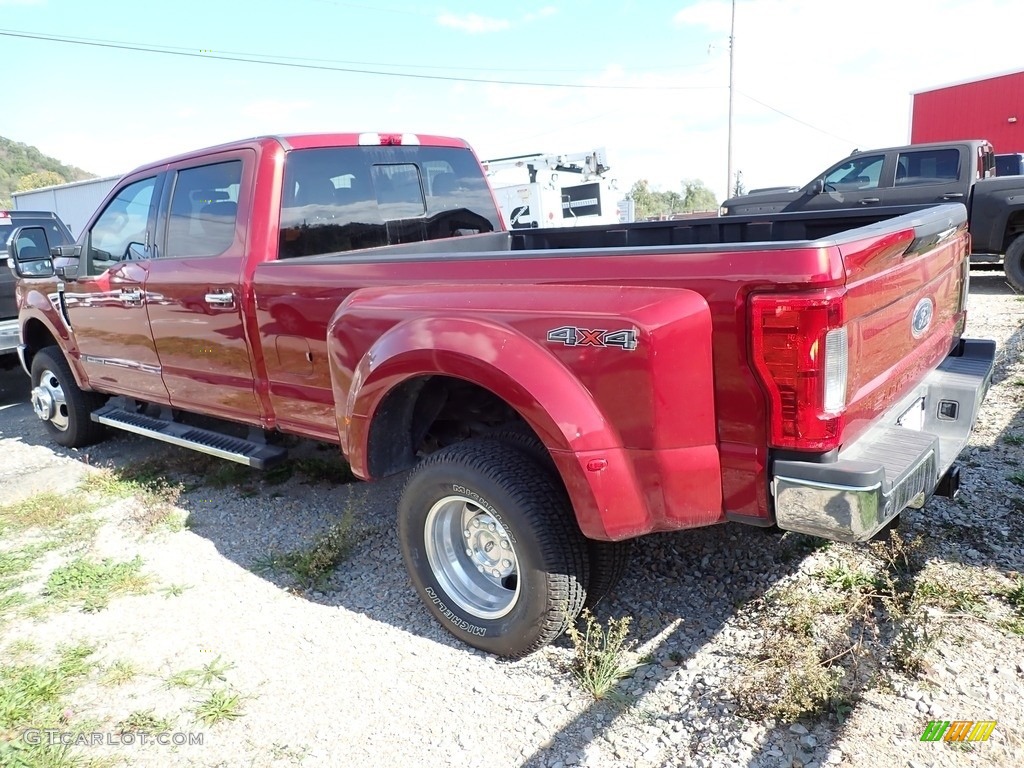 2019 F350 Super Duty XLT Crew Cab 4x4 - Ruby Red / Earth Gray photo #2