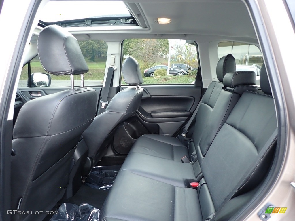 2015 Subaru Forester 2.5i Touring Rear Seat Photos