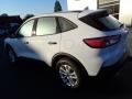 Oxford White - Escape S 4WD Photo No. 3