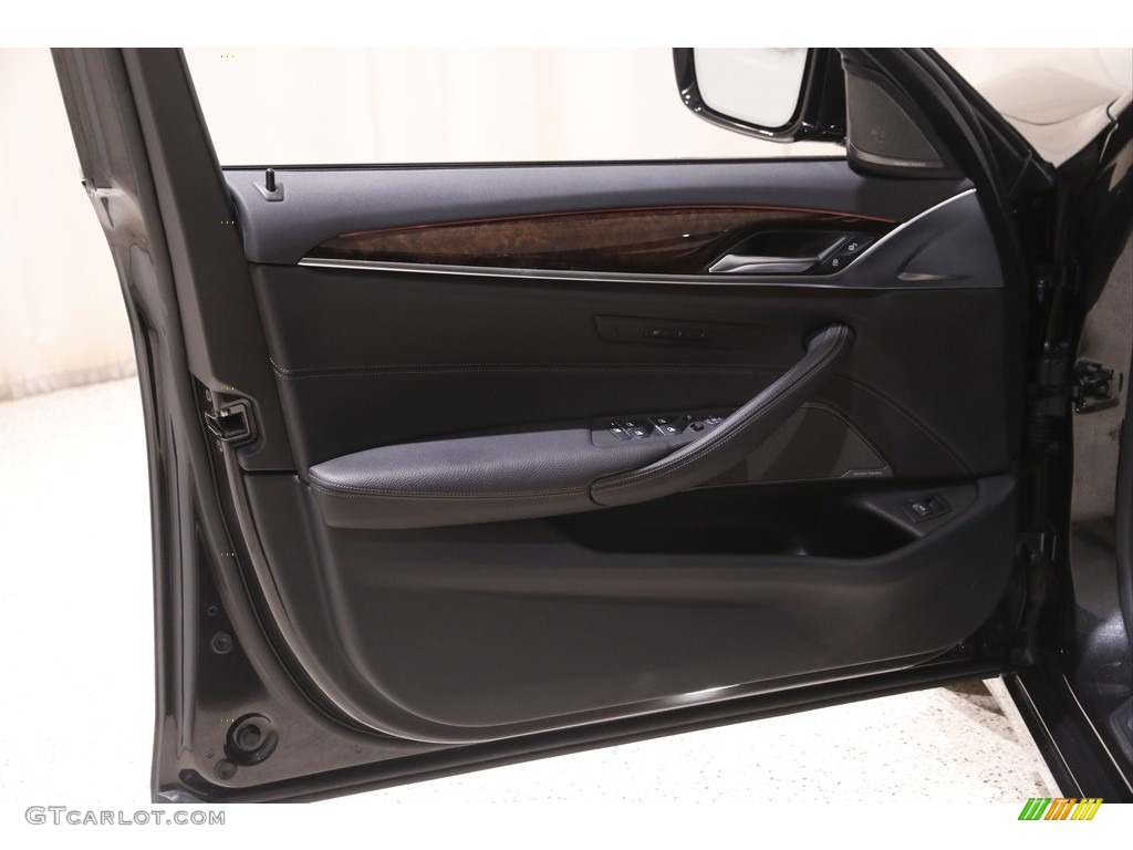 2018 5 Series 540i xDrive Sedan - Dark Graphite Metallic / Black photo #4