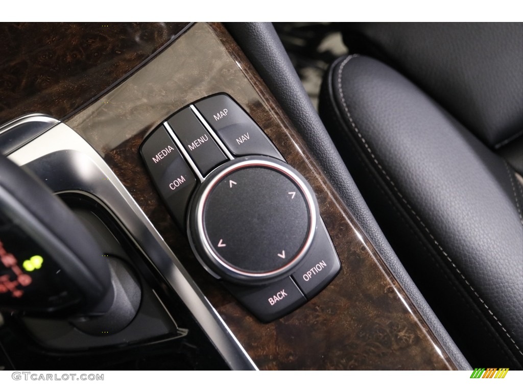 2018 5 Series 540i xDrive Sedan - Dark Graphite Metallic / Black photo #17