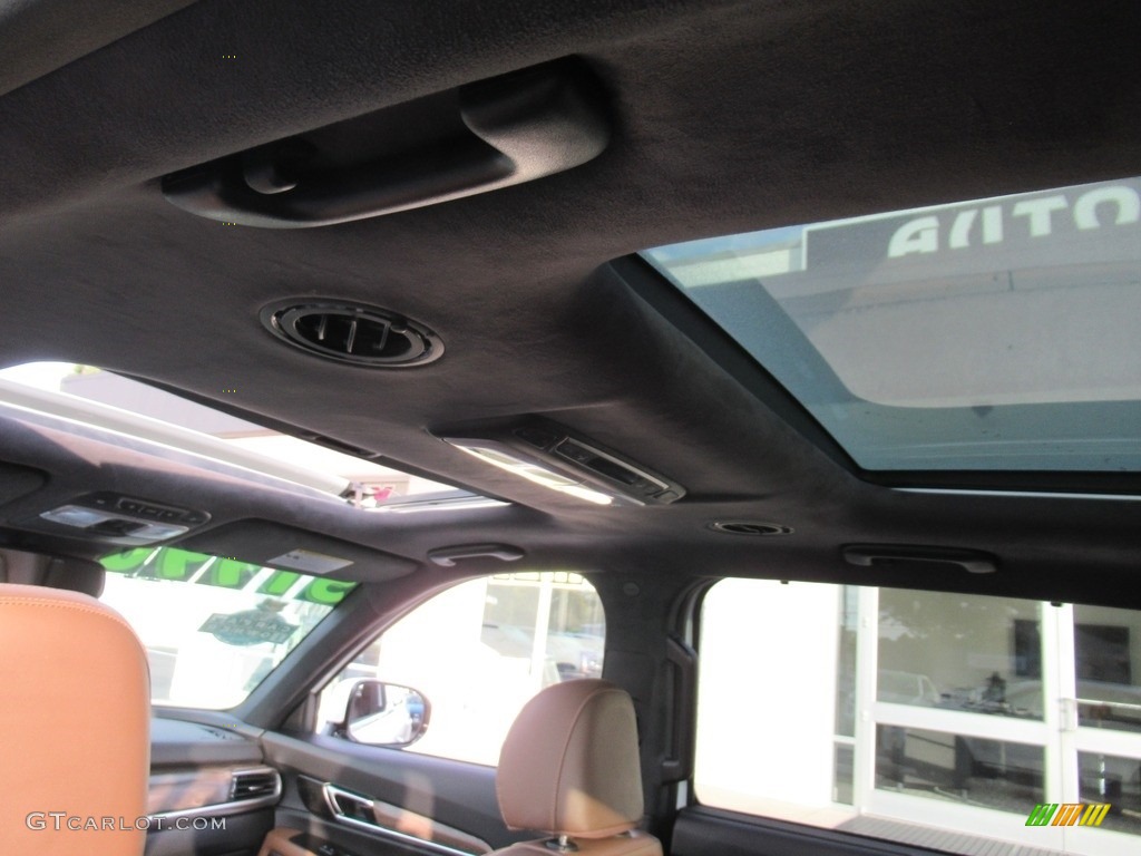 2020 Telluride SX AWD - Snow White Pearl / Black photo #11