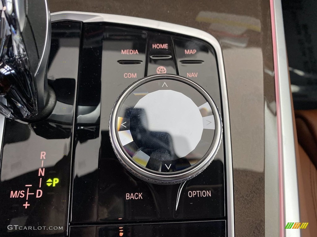 2022 BMW X5 sDrive40i Controls Photo #143102744