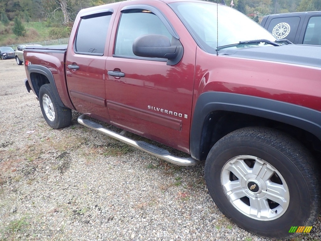 2009 Silverado 1500 LT Crew Cab 4x4 - Victory Red / Ebony photo #3
