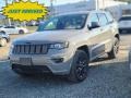 Sting-Gray - Grand Cherokee Altitude 4x4 Photo No. 1