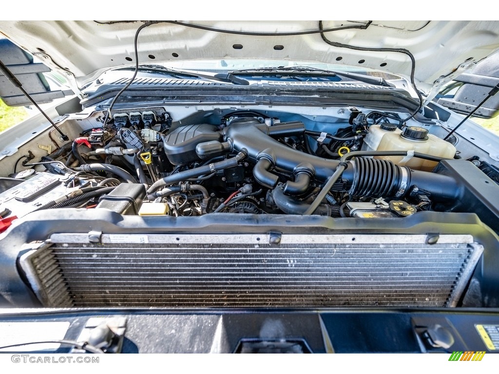 2009 Ford F350 Super Duty XLT Regular Cab 4x4 Engine Photos
