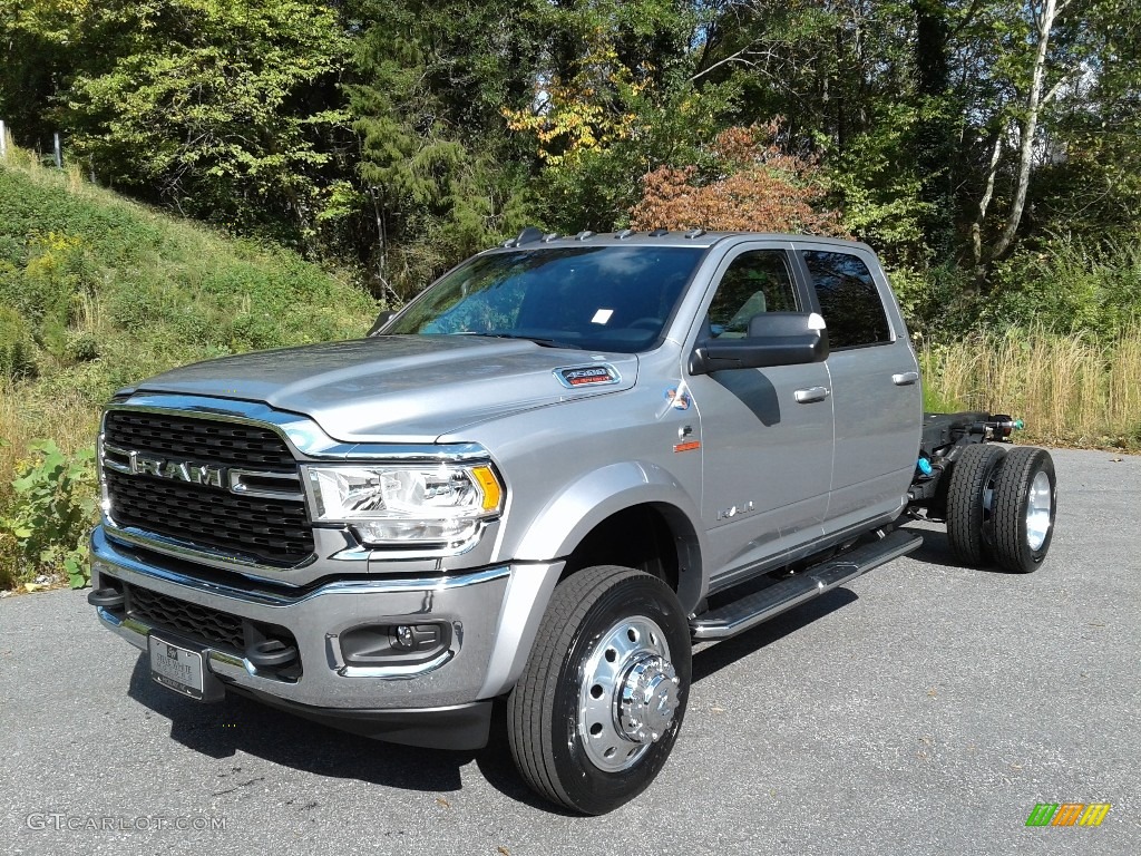 Billet Silver Metallic 2022 Ram 4500 SLT Crew Cab 4x4 Chassis Exterior Photo #143106677