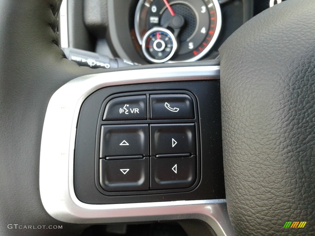 2022 Ram 4500 SLT Crew Cab 4x4 Chassis Black/Diesel Gray Steering Wheel Photo #143106926