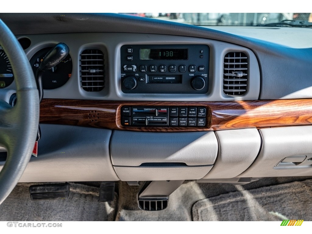 2002 LeSabre Custom - Sterling Silver Metallic / Medium Gray photo #15