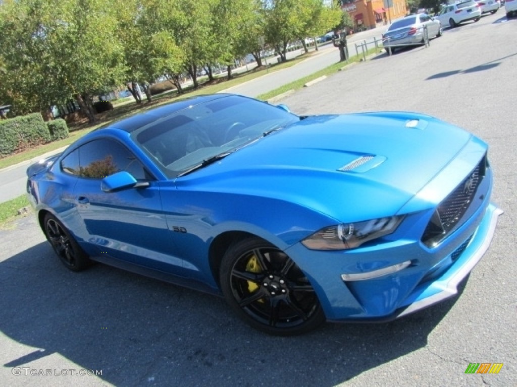 2019 Mustang GT Premium Fastback - Velocity Blue / Ebony photo #3