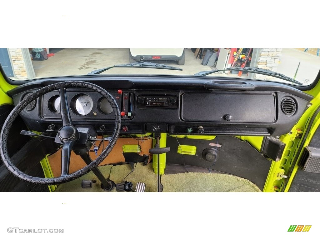1973 Volkswagen Bus T2 Station Wagon Dashboard Photos