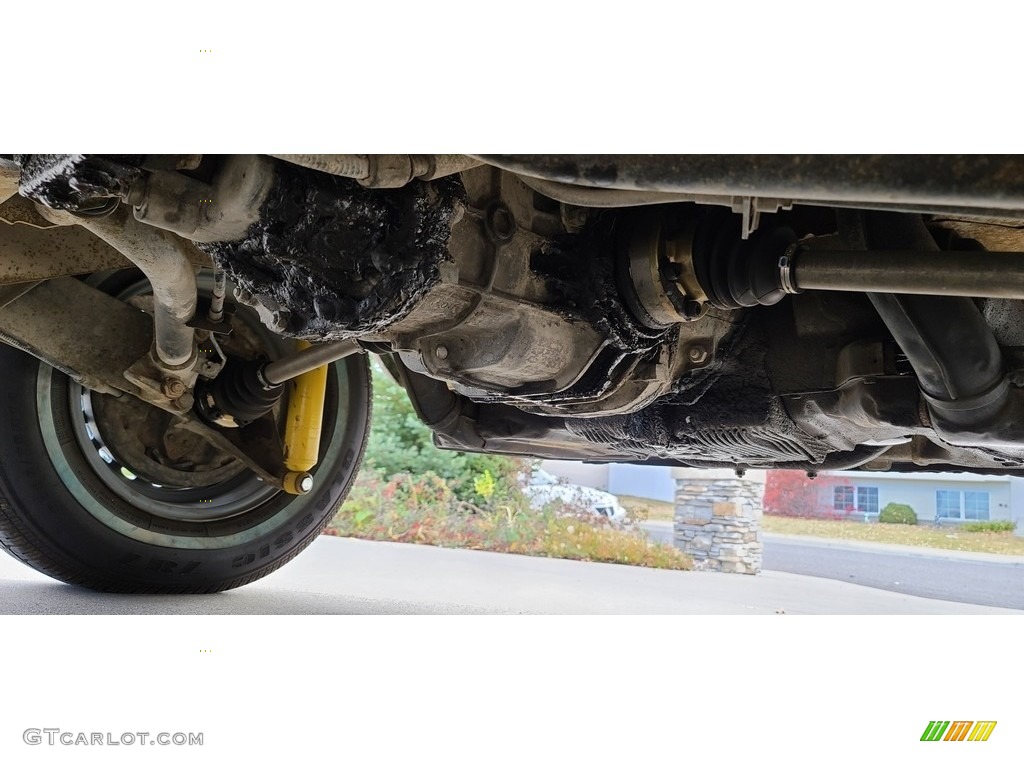 1973 Volkswagen Bus T2 Station Wagon Undercarriage Photo #143108893