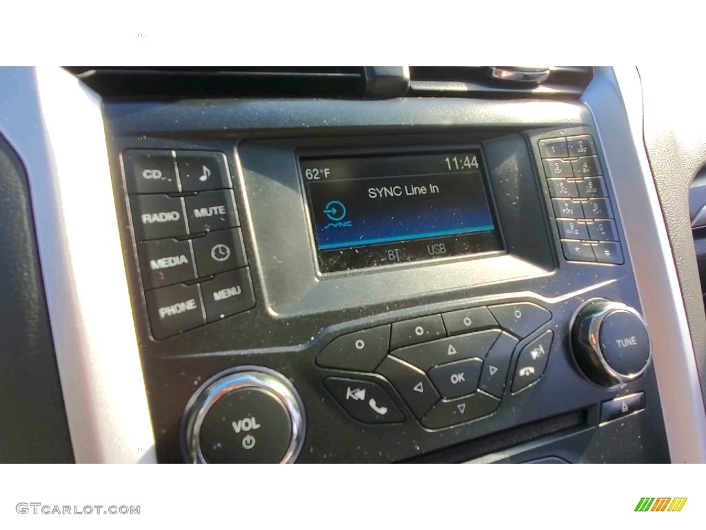 2015 Ford Fusion Hybrid S Controls Photos