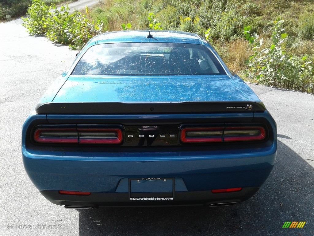 2021 Challenger R/T Scat Pack - Frostbite / Black photo #7