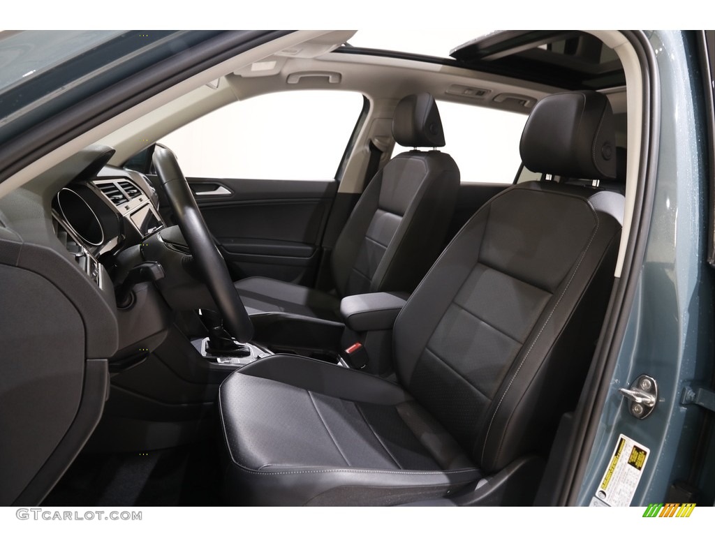 2019 Tiguan SE 4MOTION - Stone Blue Metallic / Titan Black photo #5
