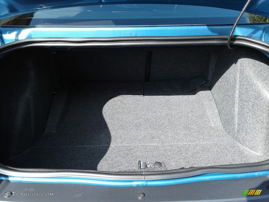 2021 Challenger R/T Scat Pack - Frostbite / Black photo #13