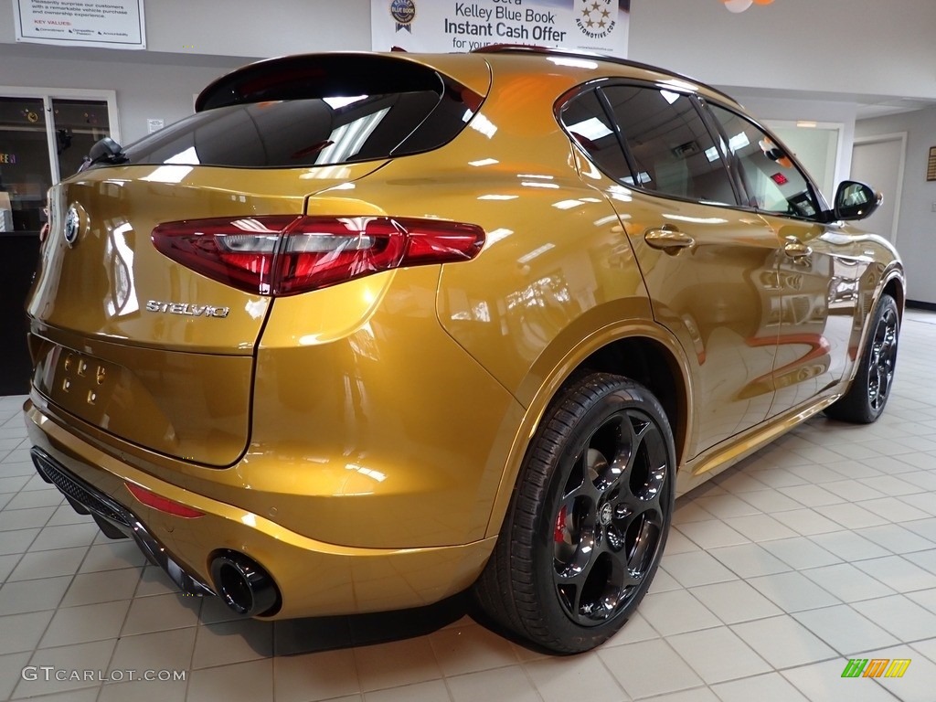 Ocra GT Tri-Coat 2022 Alfa Romeo Stelvio Ti AWD Exterior Photo #143113225