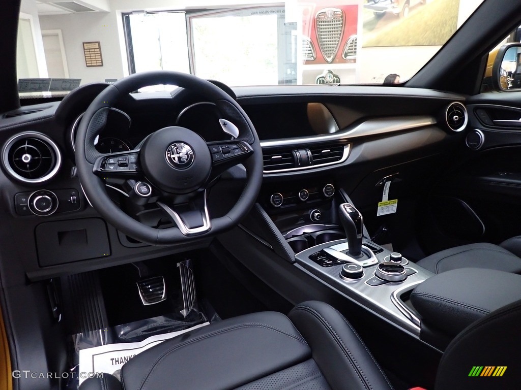 Black Interior 2022 Alfa Romeo Stelvio Ti AWD Photo #143113399