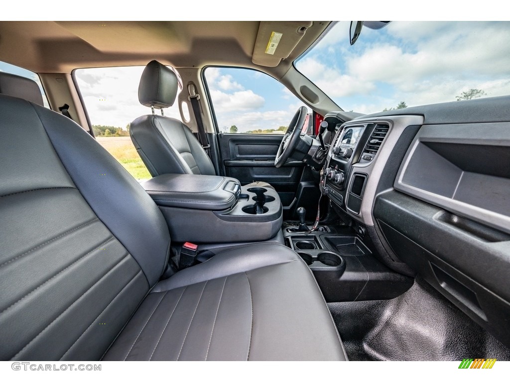 2015 Ram 2500 Tradesman Crew Cab 4x4 Front Seat Photo #143113573