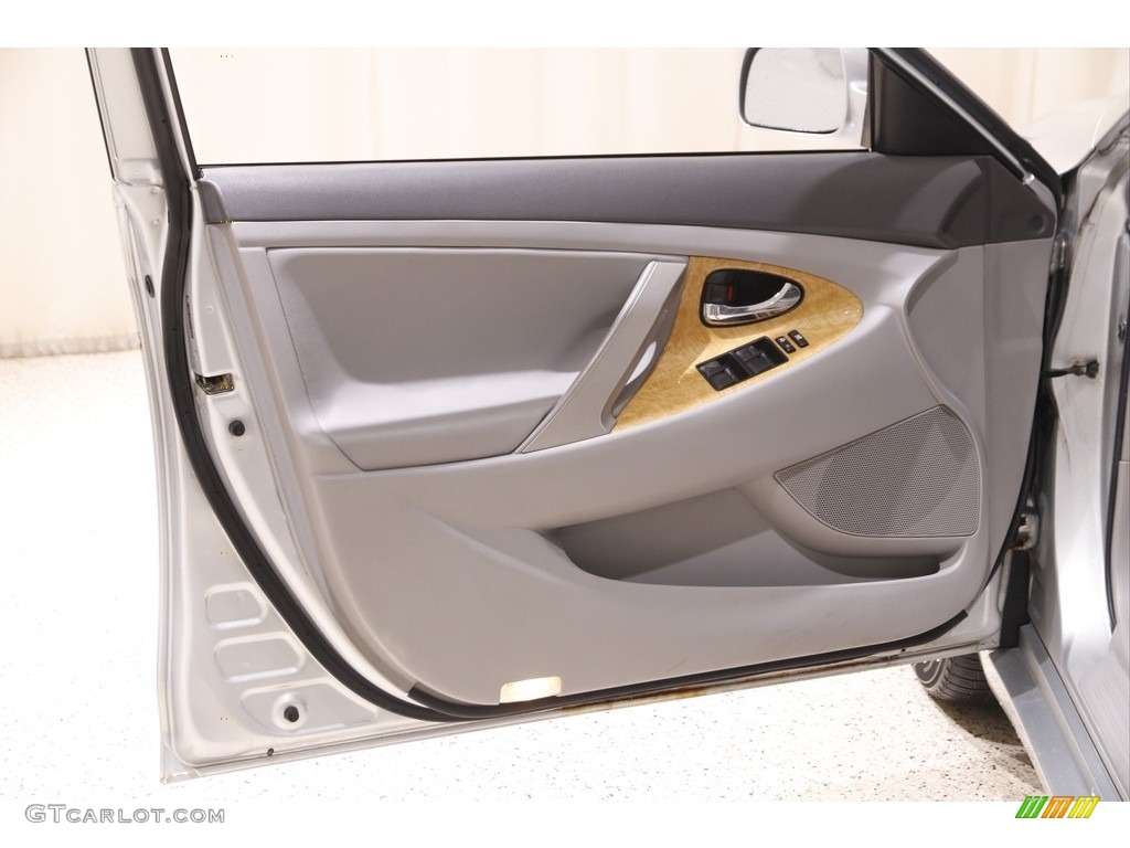 2007 Camry LE - Titanium Metallic / Ash photo #4