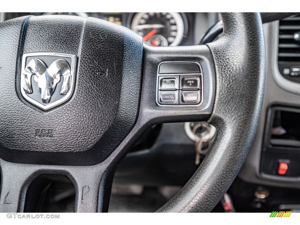 2015 Ram 2500 Tradesman Crew Cab 4x4 Black/Diesel Gray Steering Wheel Photo #143113699