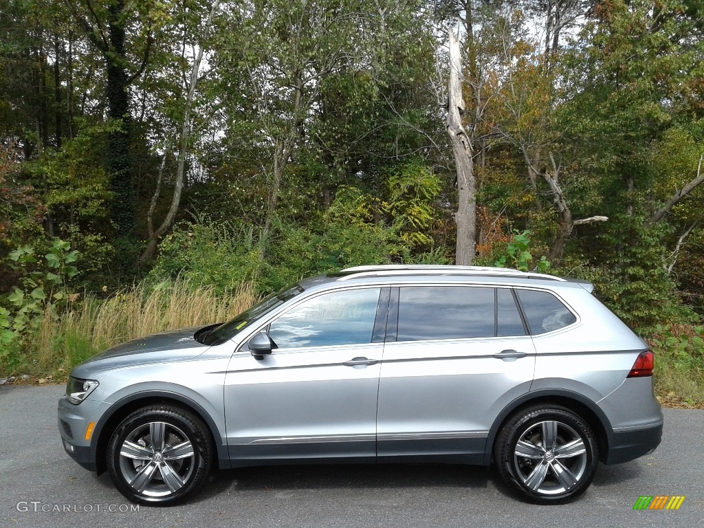 Pyrite Silver Metallic 2020 Volkswagen Tiguan SEL Exterior Photo #143113717
