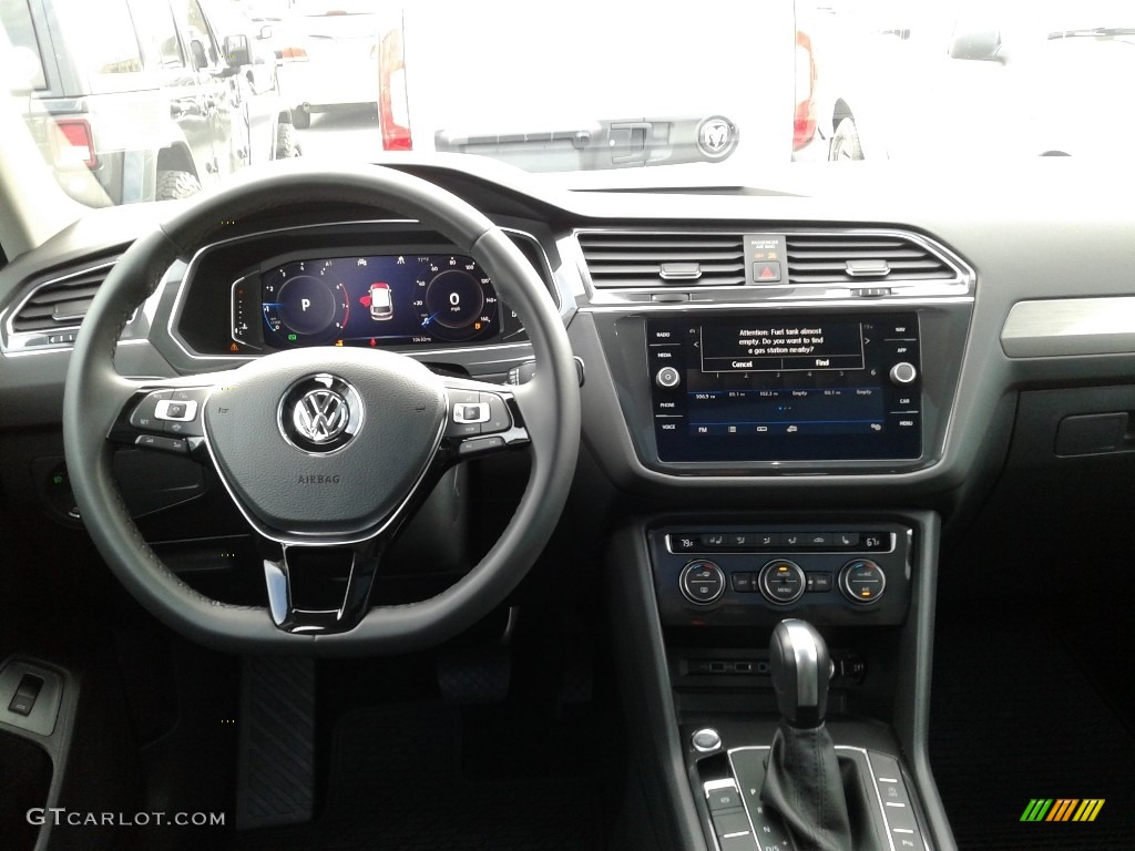 2020 Volkswagen Tiguan SEL Titan Black Dashboard Photo #143114155