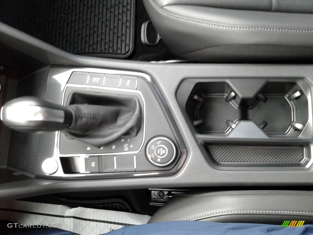 2020 Volkswagen Tiguan SEL Transmission Photos