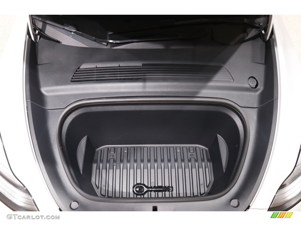 2021 Tesla Model Y Long Range AWD Trunk Photo #143115439