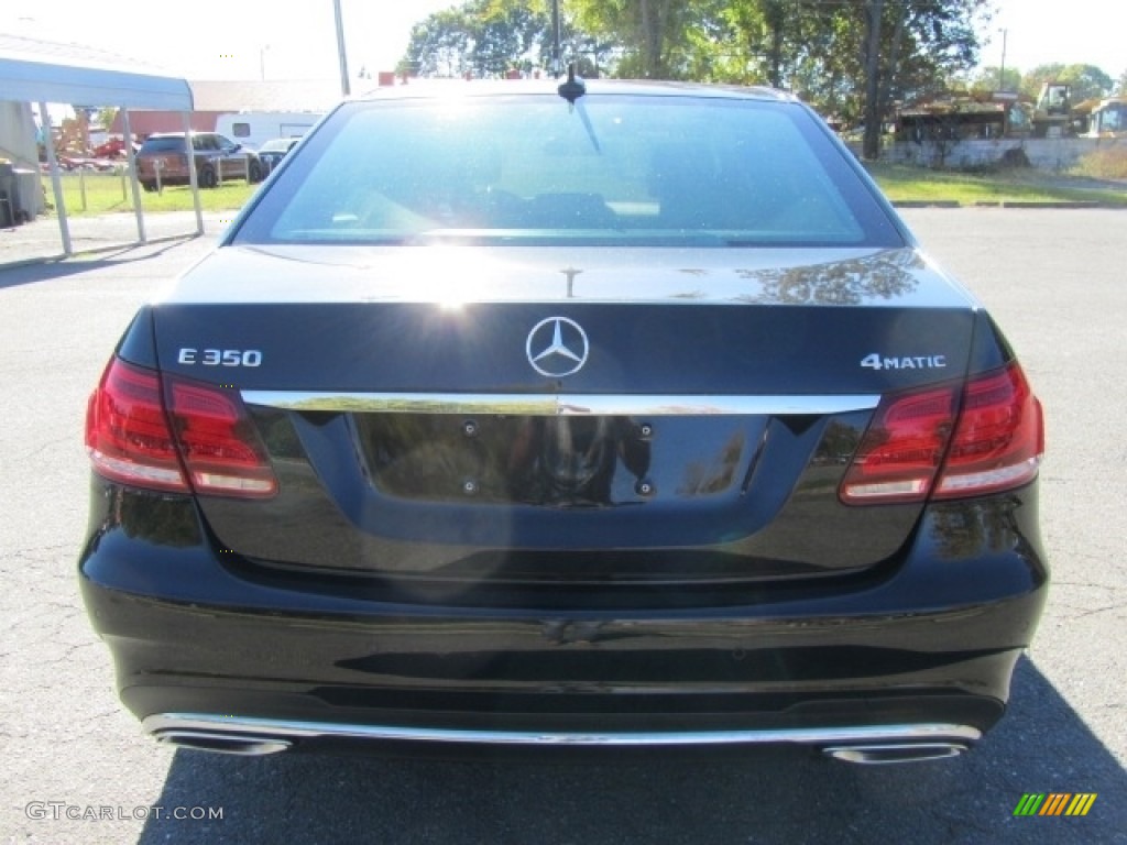 2014 E 350 4Matic Sport Sedan - Obsidian Black Metallic / Porcelain/Black photo #9