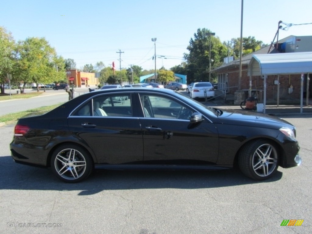 2014 E 350 4Matic Sport Sedan - Obsidian Black Metallic / Porcelain/Black photo #11