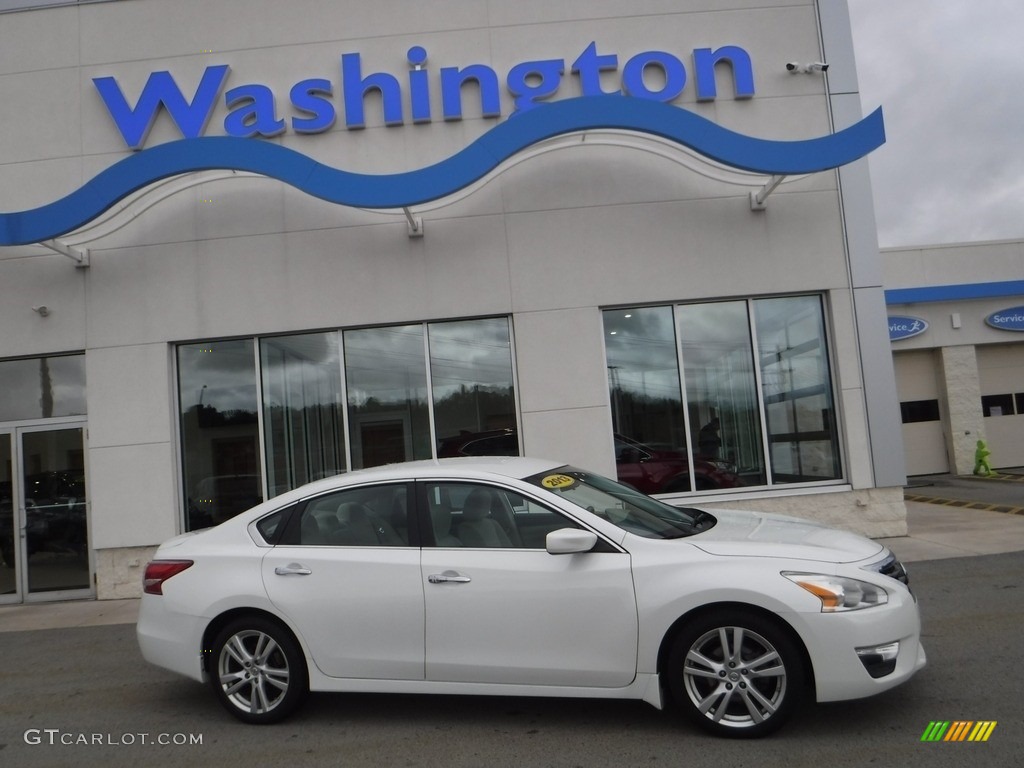 2013 Altima 3.5 SV - Pearl White / Beige photo #2