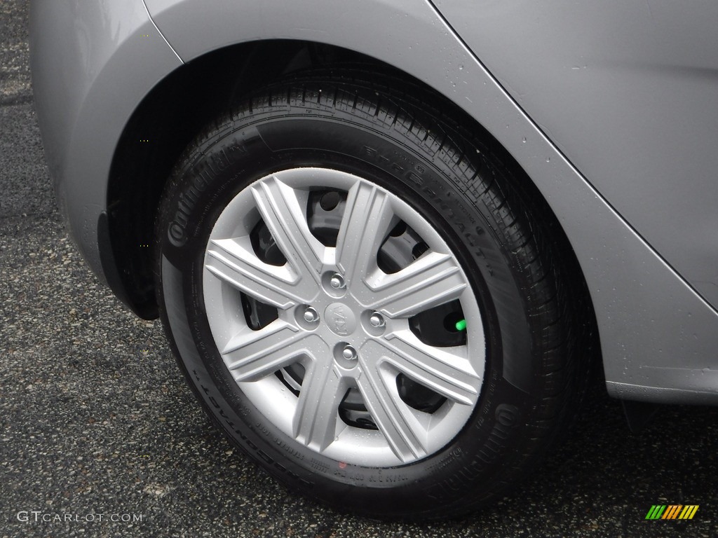 2021 Kia Rio S 5 Door Wheel Photos