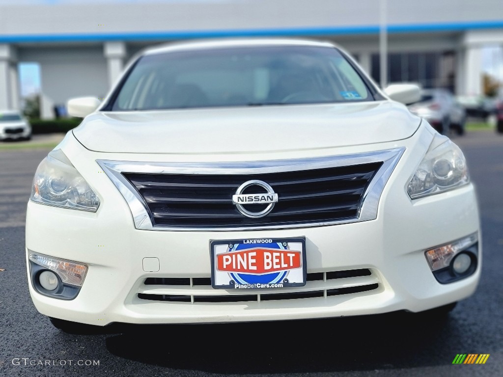 2015 Altima 2.5 SV - Pearl White / Charcoal photo #13
