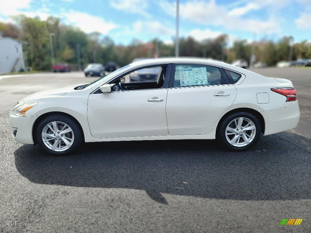 2015 Altima 2.5 SV - Pearl White / Charcoal photo #14