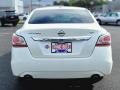 Pearl White - Altima 2.5 SV Photo No. 16