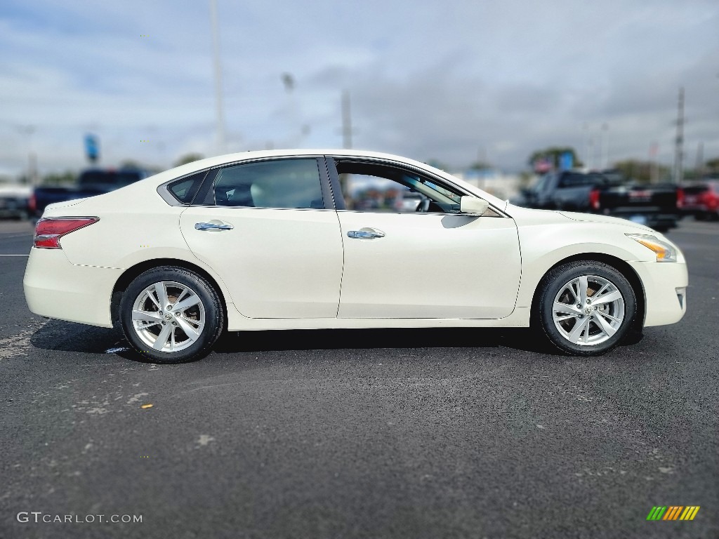 2015 Altima 2.5 SV - Pearl White / Charcoal photo #18
