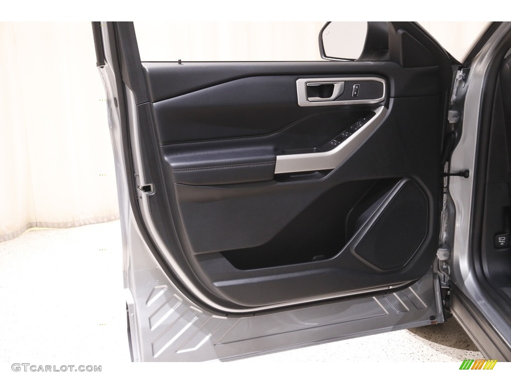 2020 Explorer XLT 4WD - Iconic Silver Metallic / Ebony photo #4