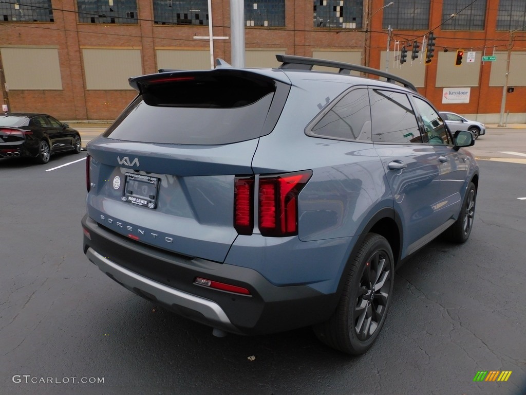 2022 Sorento X-Line EX AWD - Everlasting Silver / Black photo #2